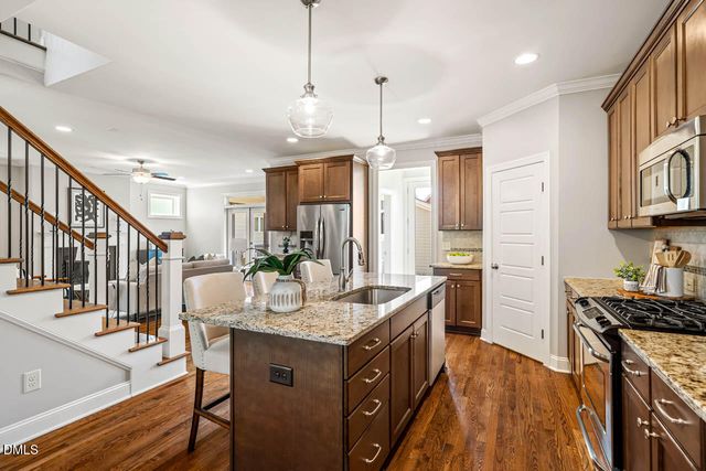 1941 Great Ridge Parkway, Chapel Hill, NC 27516