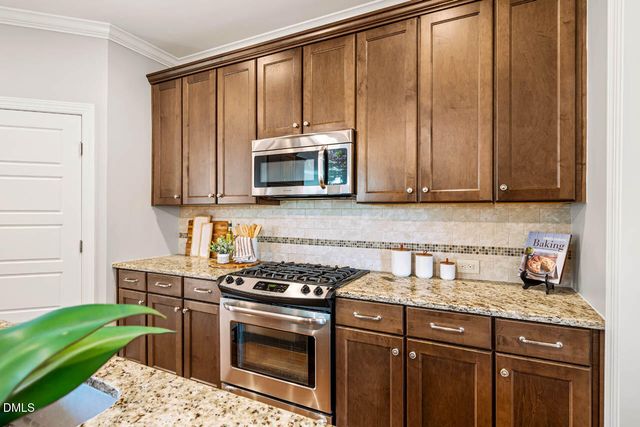 1941 Great Ridge Parkway, Chapel Hill, NC 27516