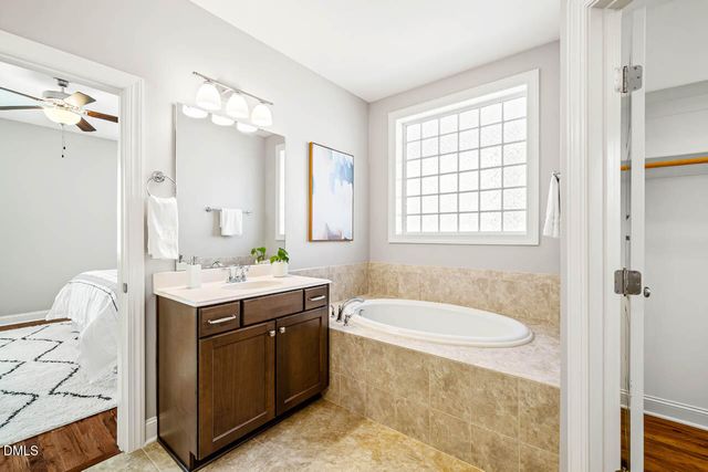 1941 Great Ridge Parkway, Chapel Hill, NC 27516