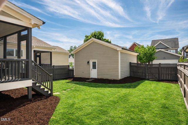 1941 Great Ridge Parkway, Chapel Hill, NC 27516