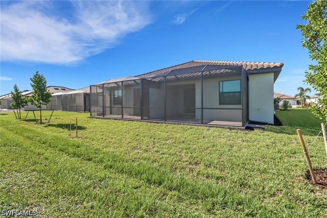 19588 Hinkley DR, Estero, FL 33928