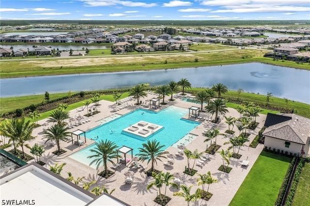 19588 Hinkley DR, Estero, FL 33928