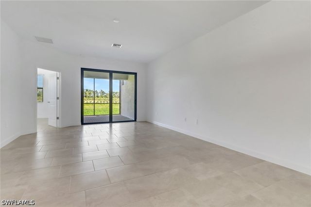 19588 Hinkley DR, Estero, FL 33928