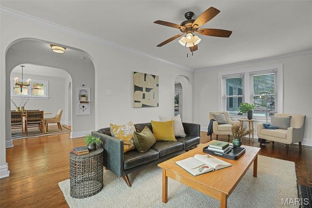 6621 Oleatha Avenue, St Louis, MO 63139