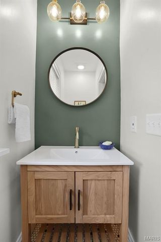 6621 Oleatha Avenue, St Louis, MO 63139