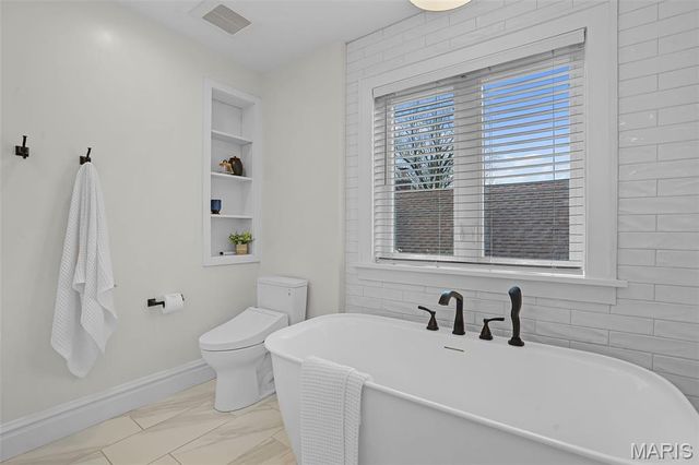 6621 Oleatha Avenue, St Louis, MO 63139