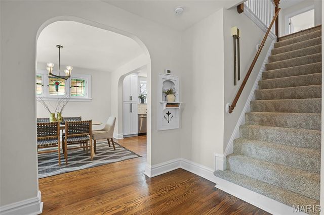 6621 Oleatha Avenue, St Louis, MO 63139