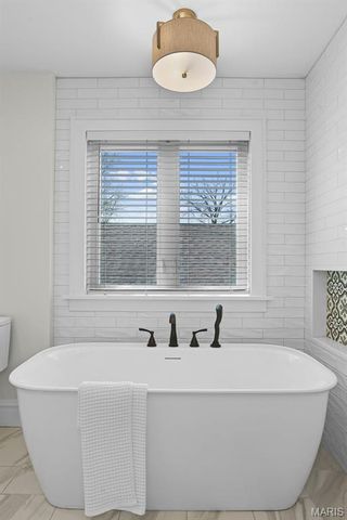 6621 Oleatha Avenue, St Louis, MO 63139