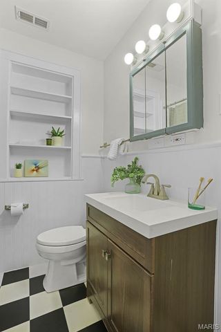 6621 Oleatha Avenue, St Louis, MO 63139