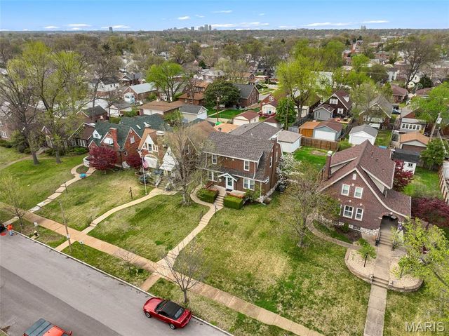 6621 Oleatha Avenue, St Louis, MO 63139