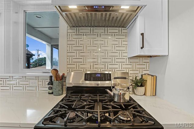 6621 Oleatha Avenue, St Louis, MO 63139