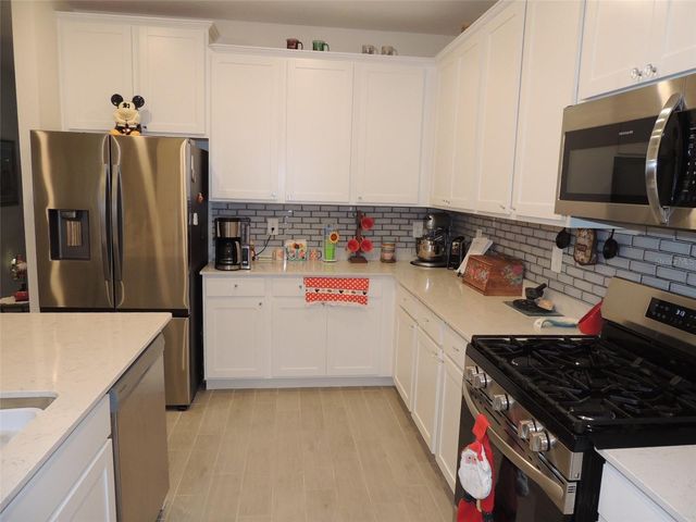 560 NW 4TH AVENUE, Williston, FL 32696