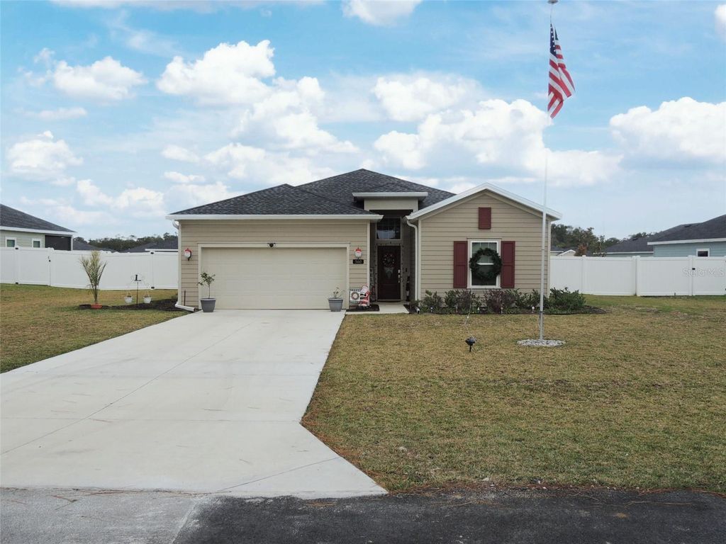 560 NW 4TH AVENUE, Williston, FL 32696