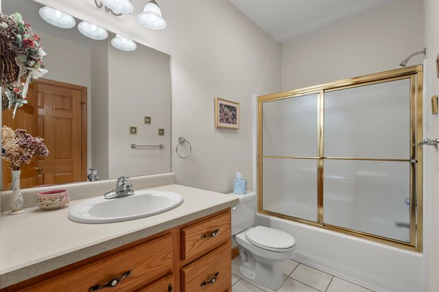 5105 Willowbend Trail, Kalamazoo, MI 49009