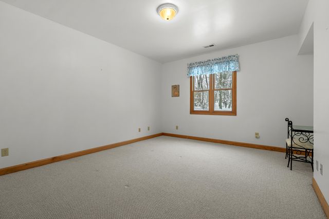 5105 Willowbend Trail, Kalamazoo, MI 49009