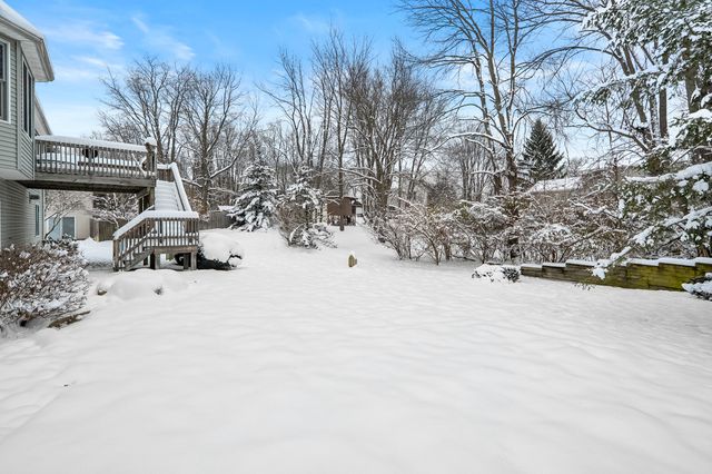 5105 Willowbend Trail, Kalamazoo, MI 49009