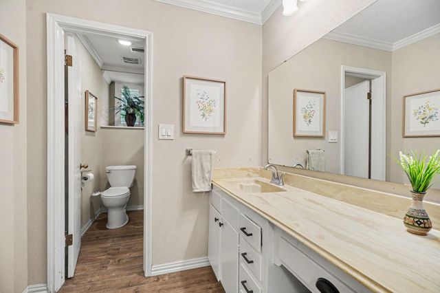 4106 Bayou Grove Drive, Seabrook, TX 77586