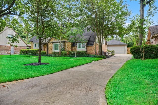 4106 Bayou Grove Drive, Seabrook, TX 77586