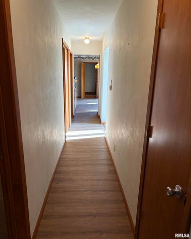 22460 250TH Street, Eldridge, IA 52748