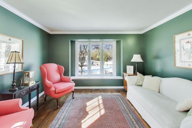 11 Wellington Court, Lincolnshire, IL 60069