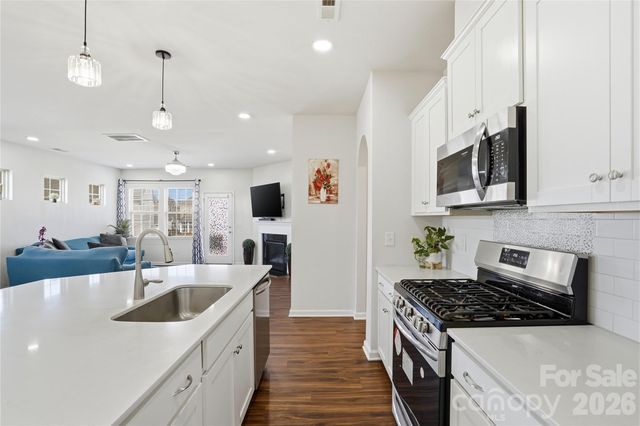 1838 Grove Park Lane, Tega Cay, SC 29708