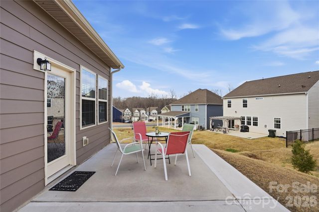 1838 Grove Park Lane, Tega Cay, SC 29708