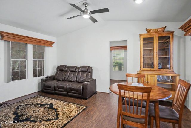 201 S Greenfield Road 366, Mesa, AZ 85206