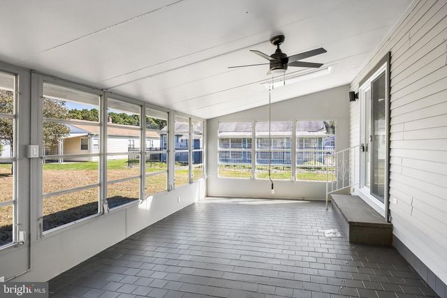 5 ST ANDREWS CT, Toms River, NJ 08753