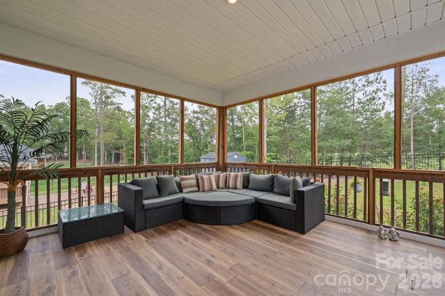 11836 Glenwood Drive, Locust, NC 28097