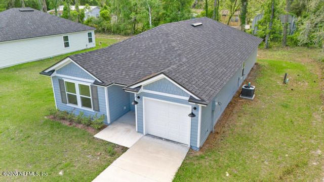 407 RUSTIC Road, Satsuma, FL 32189