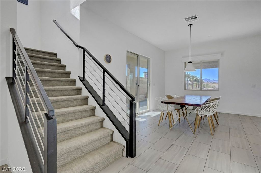 699 Glowing Horizon Street, Henderson, NV 89052 — photo 4