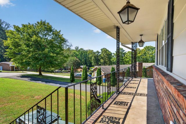 2103 King Court Lane, Chattanooga, TN 37421