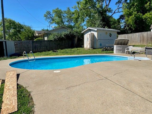 420 Janette Ave, Goodlettsville, TN 37072
