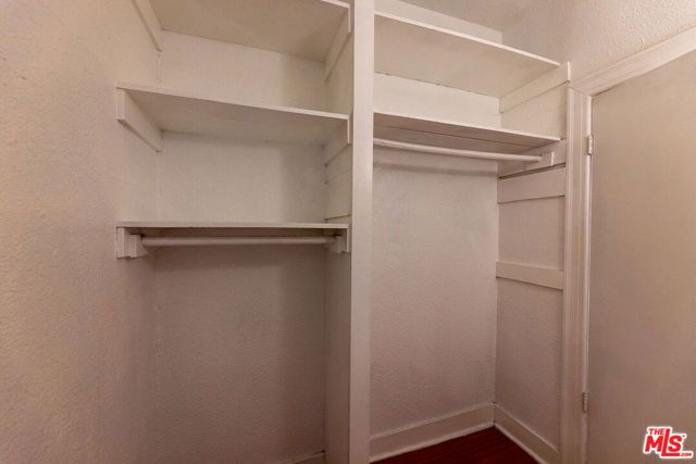 661 Shatto Place 102, Los Angeles, CA 90005