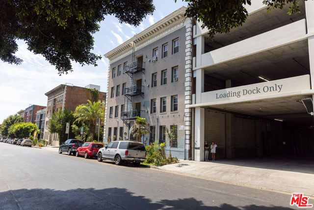 661 Shatto Place 102, Los Angeles, CA 90005