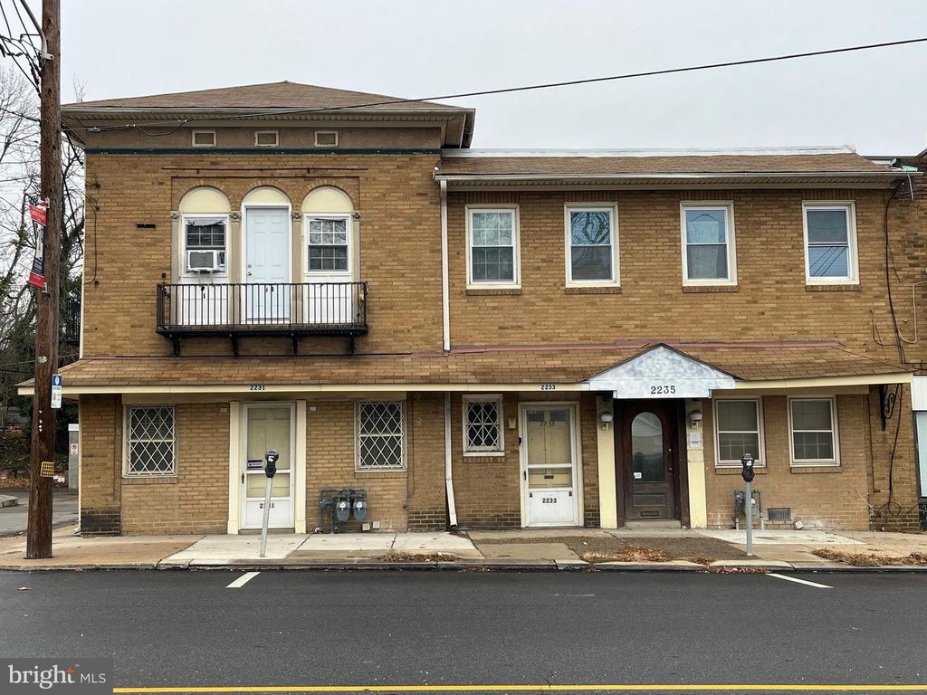 2231-2035 GARRETT RD, Drexel Hill, PA 19026