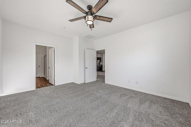 33678 N DERTUCCIO Trail, San Tan Valley, AZ 85144