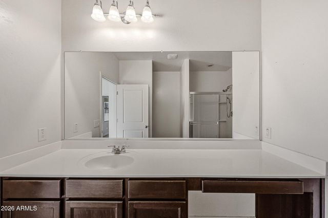 33678 N DERTUCCIO Trail, San Tan Valley, AZ 85144