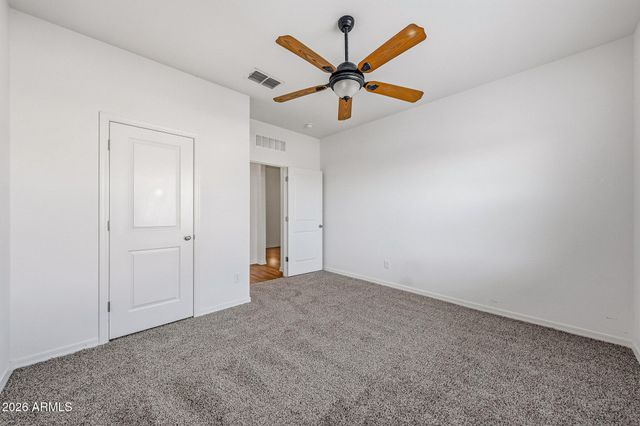 33678 N DERTUCCIO Trail, San Tan Valley, AZ 85144