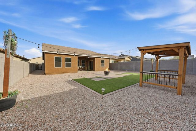 33678 N DERTUCCIO Trail, San Tan Valley, AZ 85144