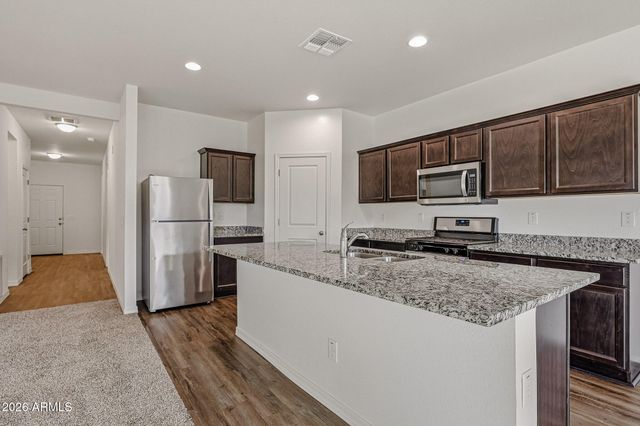 33678 N DERTUCCIO Trail, San Tan Valley, AZ 85144