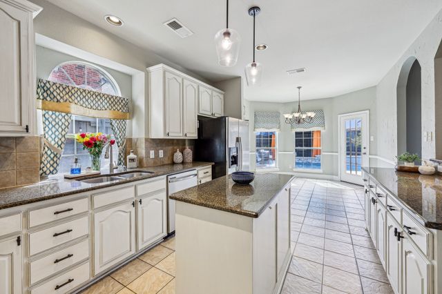 5603 Blazing Star Road, Frisco, TX 75036