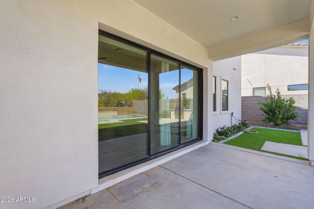 18188 W WINDMERE Drive, Goodyear, AZ 85338