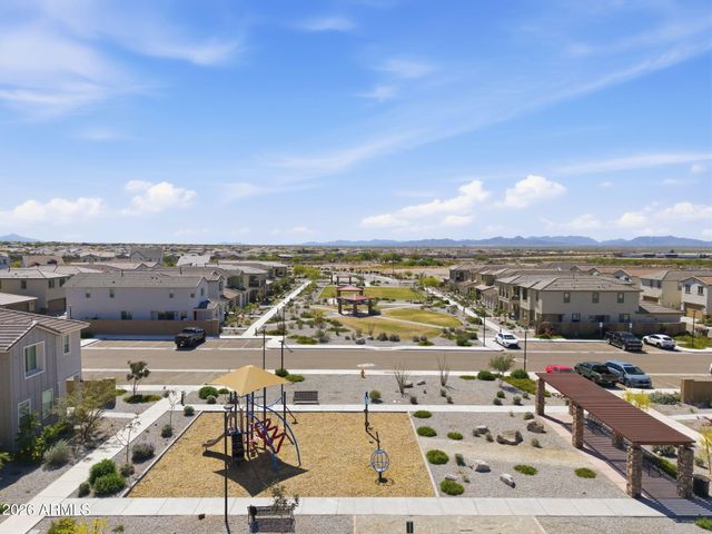 18188 W WINDMERE Drive, Goodyear, AZ 85338