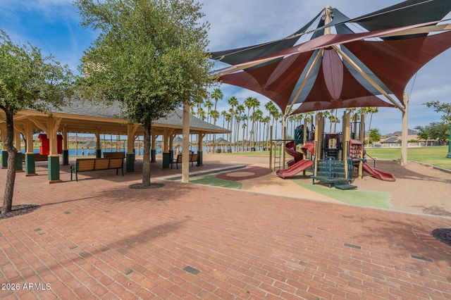 18188 W WINDMERE Drive, Goodyear, AZ 85338