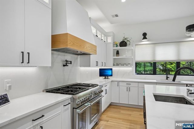 7 New Street, Cresskill, NJ 07626