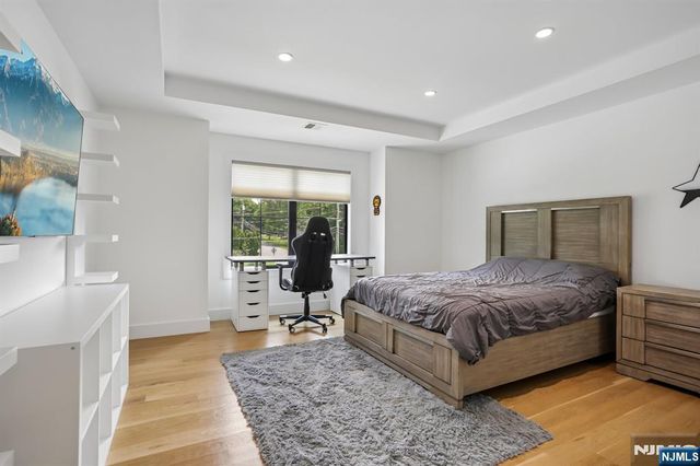 7 New Street, Cresskill, NJ 07626