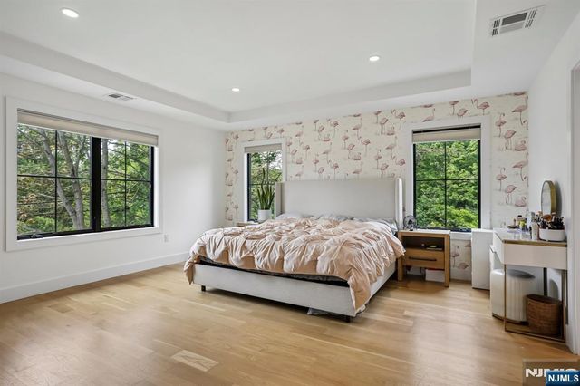 7 New Street, Cresskill, NJ 07626