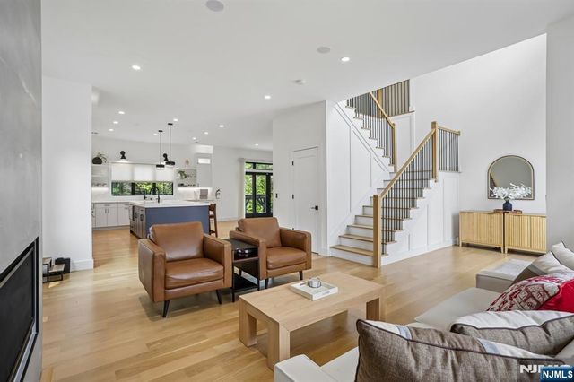 7 New Street, Cresskill, NJ 07626