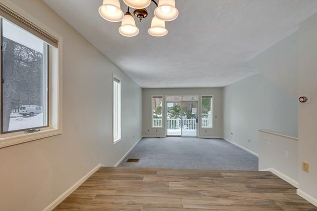 801 Sherwood Forest Ln 801, Saugus, MA 01906